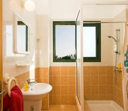 Melina Coral Bay Villa *